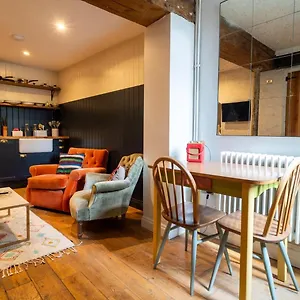  Apartment Guestready - Classy Nest In City Centre